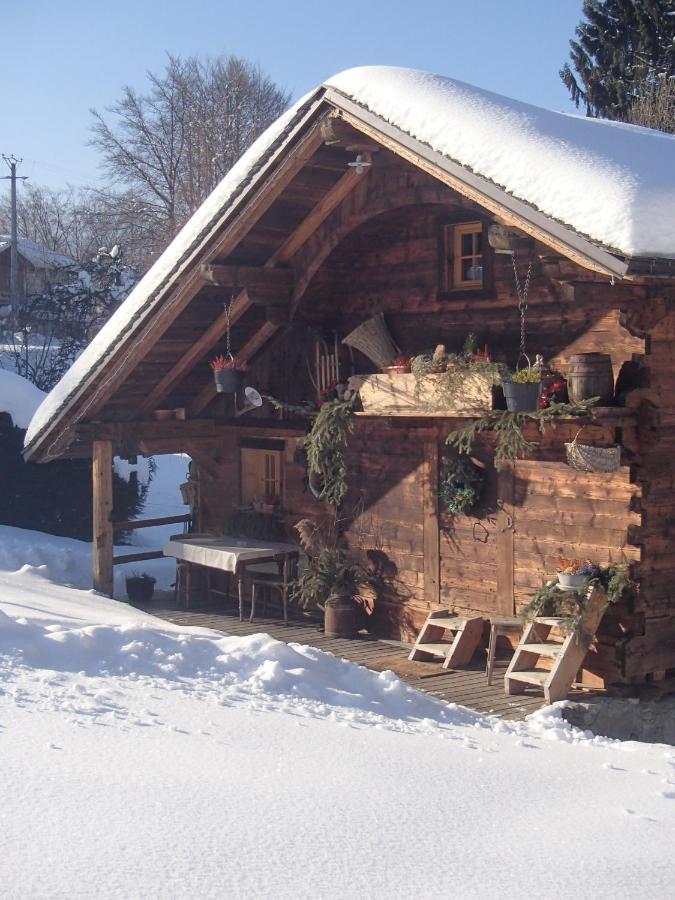 Bed and Breakfast Le Grenier Saint-Paul-en-Chablais Exterior foto