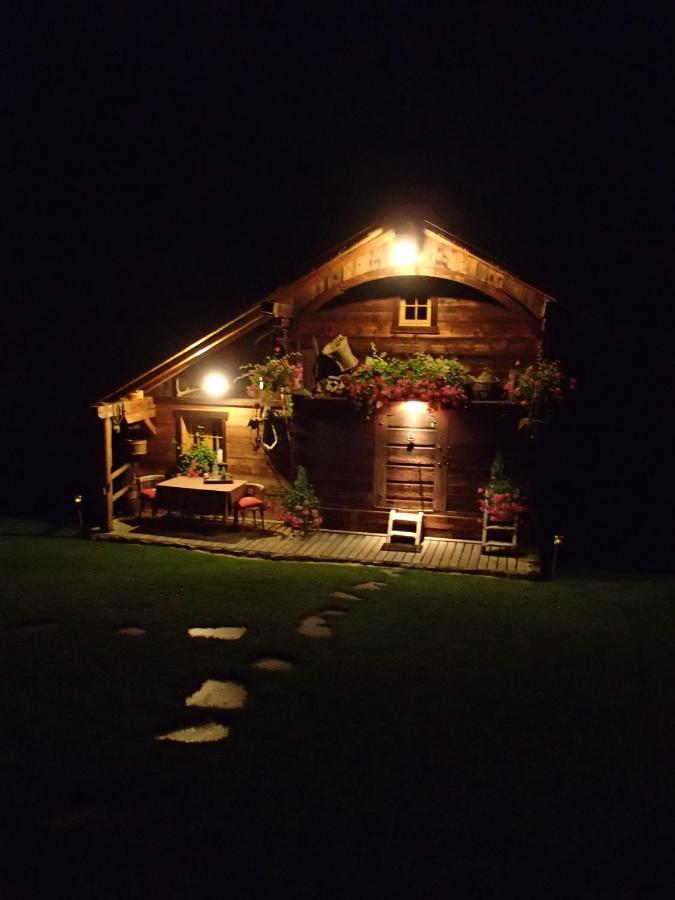 Bed and Breakfast Le Grenier Saint-Paul-en-Chablais Exterior foto