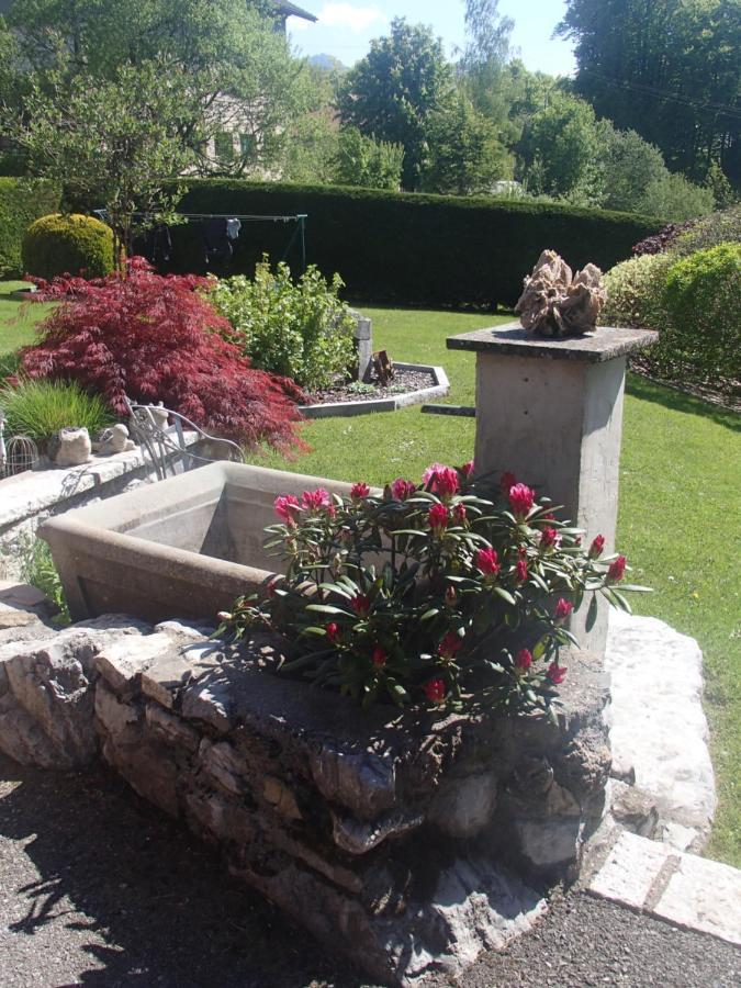 Bed and Breakfast Le Grenier Saint-Paul-en-Chablais Exterior foto